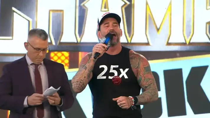 CM Punk se disculpa con afición de Arabia Saudita: "no soy perfecto"
