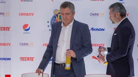 El día que Jorge Vergara le regaló al plantel de Chivas un par de huevos: Esta es la historia