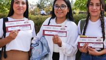 ¿Quiénes recibirán el pago triple de la Beca Jóvenes Escribiendo el Futuro en junio de 2025?