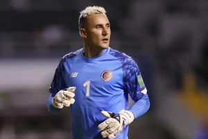 Keylor Navas se acerca a Pumas, pero redes recuerdan su deseo de jugar en América