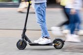 Licencia para manejar scooters, bicis eléctricas y bicimotos: ¿Cuándo entra en vigor?