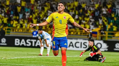 Real Oviedo, equipo de Grupo Pachuca, fichará a delantero colombiano de 17 años