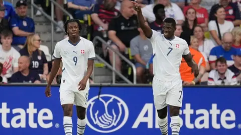 ¡Caminando! Suiza golea 4-0 y humilla a Estados Unidos en su casa