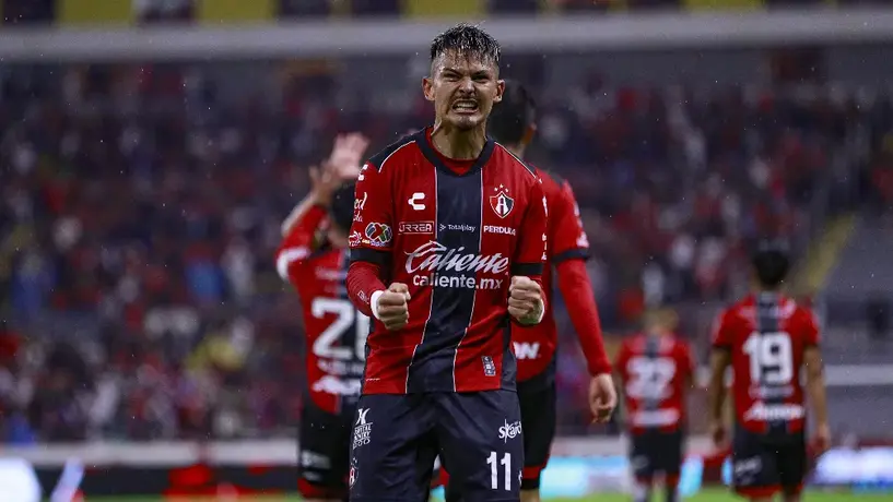 Dos jugadores del Atlas fueron castigados al llegar tarde a un desayuno