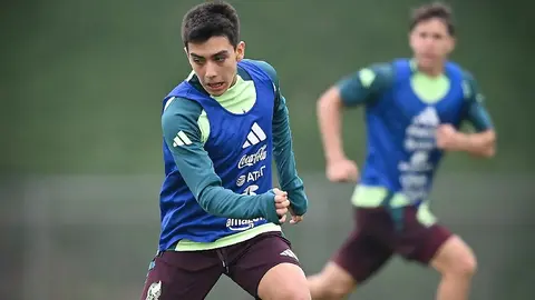 Javier Aguirre asegura que Gilberto Mora se merecía la oportunidad de debutar