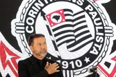 ¡Caos en el Timao! Socios echan al presidente de Corinthians por presunta corrupción