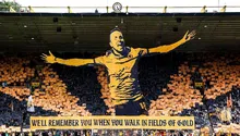 ¡Inolvidable! Wolverhampton también rinde homenaje a Diogo Jota con impresionante tifo