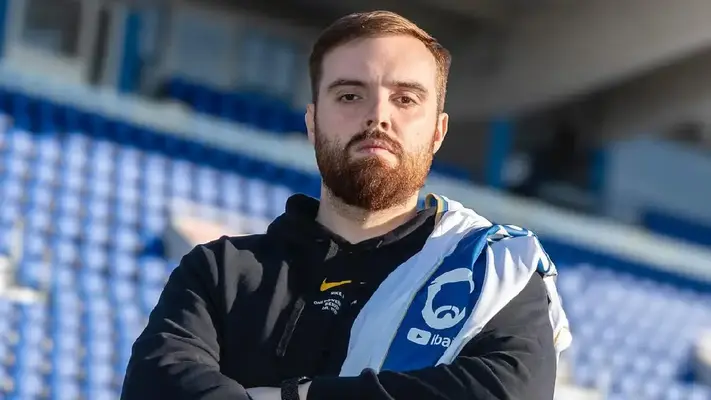 Ibai Llanos presenta oficialmente su nuevo equipo de fútbol en Cuarta Catalana