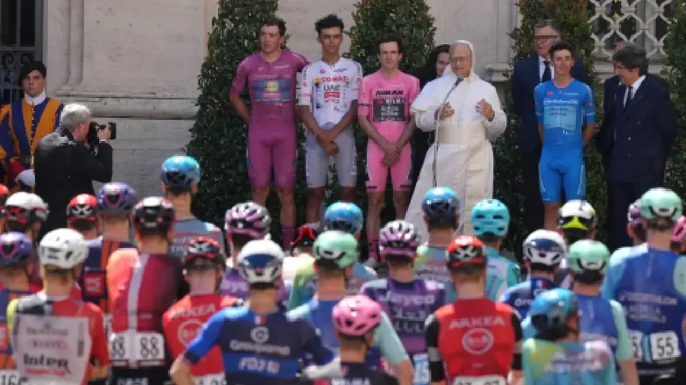 ¿Cuándo se correrá La Vuelta de España, en la que participará Isaac del Toro?