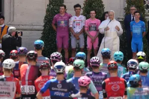 ¿Cuándo se correrá La Vuelta de España, en la que participará Isaac del Toro?