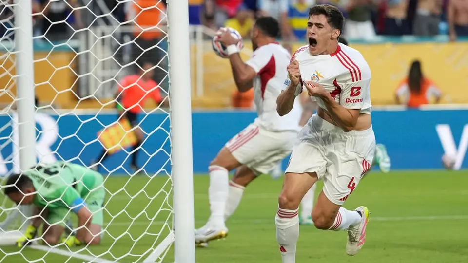 ¡Benfica lo empató en el último suspiro! Boca Juniors dejó escapar la victoria en su debut