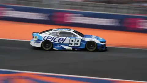 Daniel Suárez, dentro de los 10 primeros en la calificación de la NASCAR Cup Series