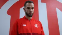 Jugadores del Toluca provocan una emotiva despedida a Pau López