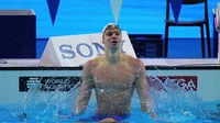 Léon Marchand rompe el récord mundial en 200 metros combinados