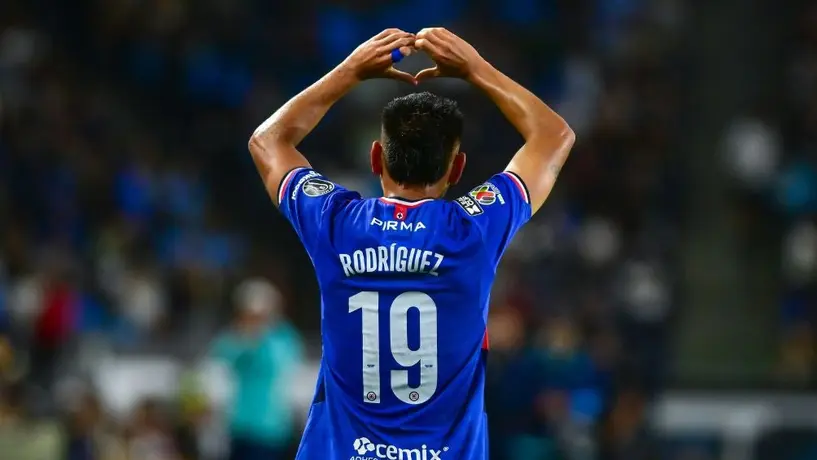 Cruz Azul iguala en 90 con el Galaxy; ganan el punto extra en penales