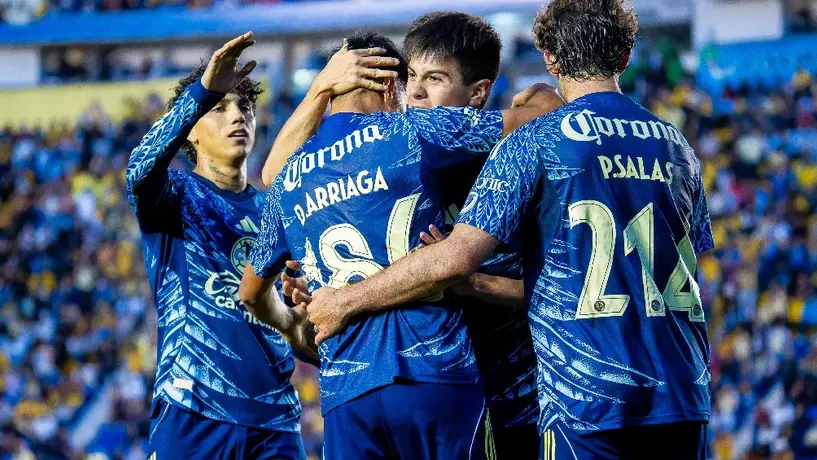 'América no requiere de bombazos': Ralph Orquín defendió a la directiva azulcrema