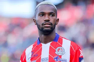 ¡Urge dinero! San Luis vende a Vitinho a Xolos por temas económicos