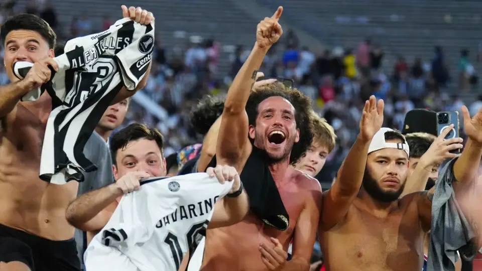 ¡Hasta Snoop Dog celebró! Locura de festejos por el triunfo del Botafogo ante PSG