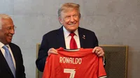 Cristiano Ronaldo envía mensaje de paz con un regalo especial a Donald Trump