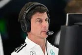 Mercedes no descarta a Verstappen: Toto Wolff admite que exploran opciones para 2026