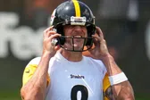 Rodgers 'debuta oficialmente' como QB de los Steelers