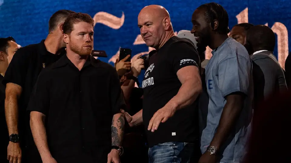 Canelo menosprecia trayectoria de Crawford y este le recuerda sus derrotas y victorias dudosas