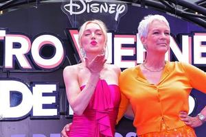 Lindsay Lohan y Jamie Lee Curtis enloquecen CDMX con su visita de ‘Otro viernes de locos’