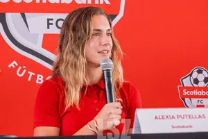 Alexia Putellas presente en inauguración de deportivo en Azcapotzalco: ¡Volveré pronto!