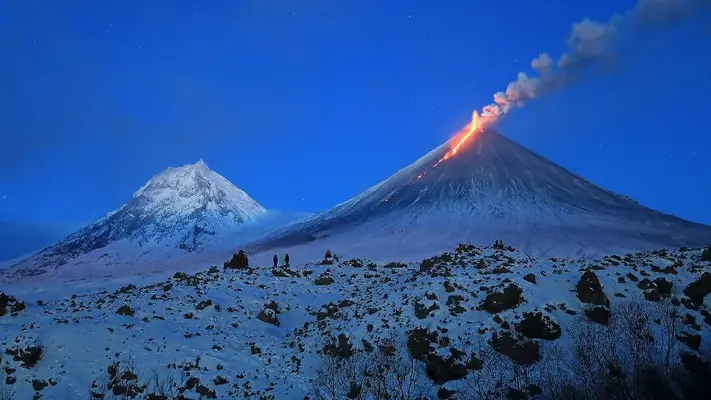 ¡Apocalipsis ahora! Volcán Klyuchevskoy hace erupción tras terremoto en Rusia