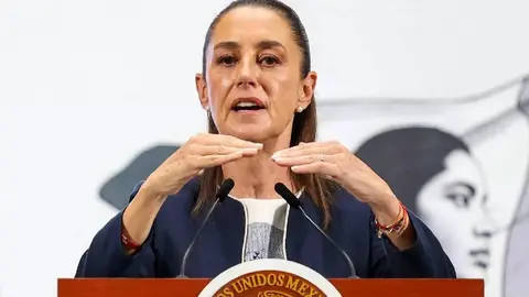 Sheinbaum promete apoyo a familias afectadas por inundaciones en CDMX