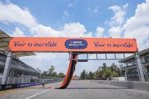 NASCAR Mexico City presenta los trofeos oficiales para la visita del serial