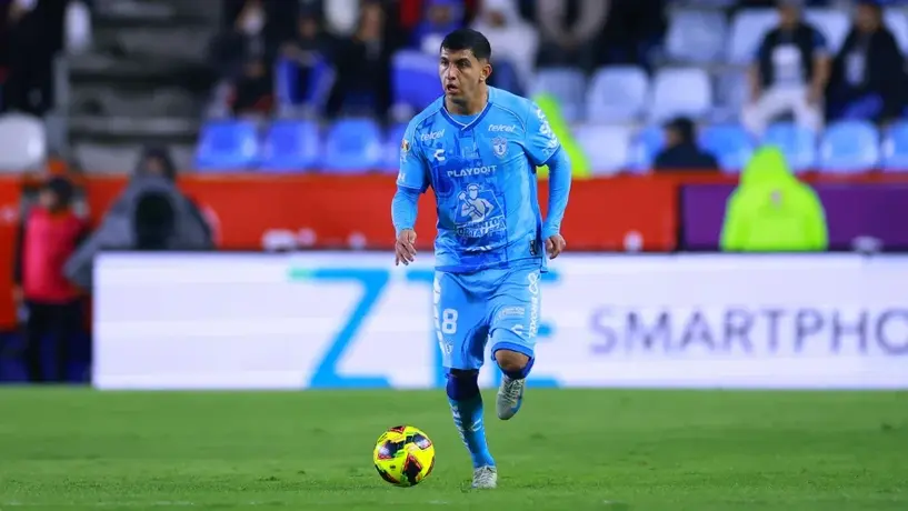 Bryan González arribó a Guadalajara para sumarse a las filas de Chivas