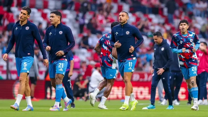 ¡Se van! Gabriel 'Toro' Fernández y Giorgios Giakoumakis no entran en planes de Cruz Azul