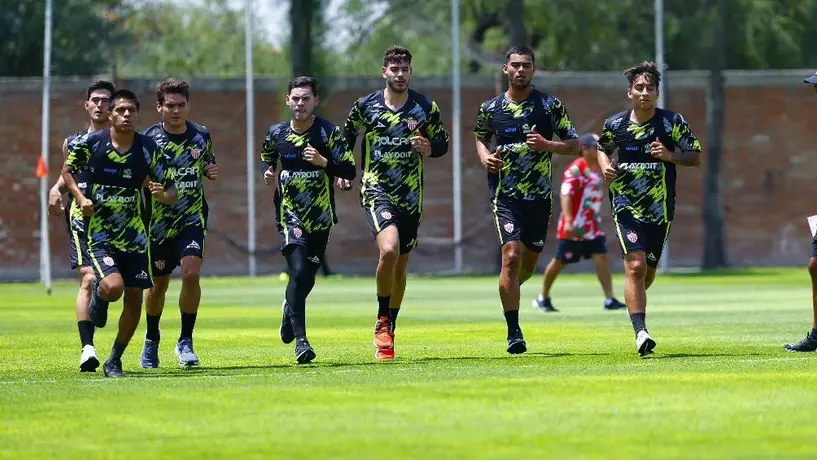 Necaxa inició su pretemporada sin entrenador técnico