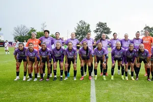 Jugadoras de Chivas reaccionan a las polémicas declaraciones de Chicharito