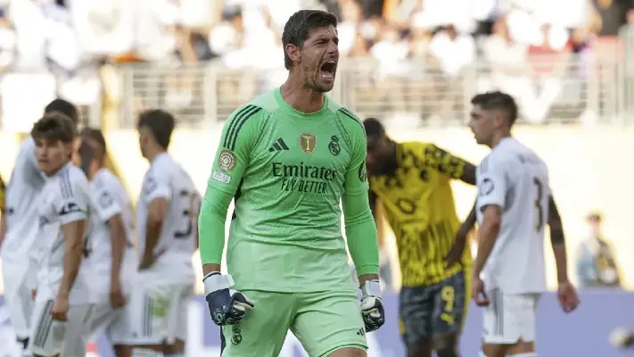 ¡Una más! Thibaut Courtois renueva por un año con Real Madrid