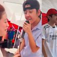 Joven que canta en tianguis de Ecatepec grabará canción con reguetonero mexicano