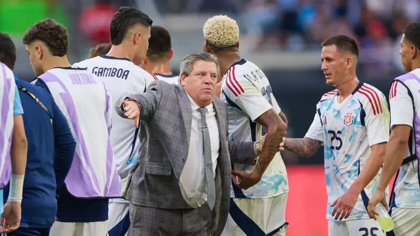 Piojo Herrera rechaza tentadora oferta de Brasil y confirma su futuro en Costa Rica