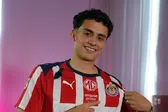 Jugadores no nacidos en México que vistieron la playera de Chivas, como lo hará Richard Ledezma?