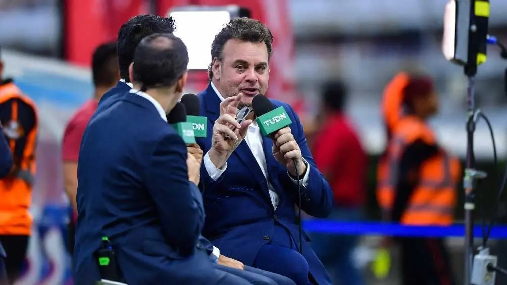 David Faitelson, en un partido transmitido por TUDN | MEXSPORT