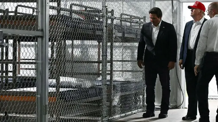 VIDEO: Así luce Alligator Alcatraz, el nuevo centro de detención para inmigrantes de Donald Trump
