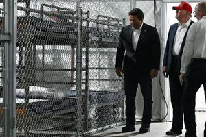 VIDEO: Así luce Alligator Alcatraz, el nuevo centro de detención para inmigrantes de Donald Trump