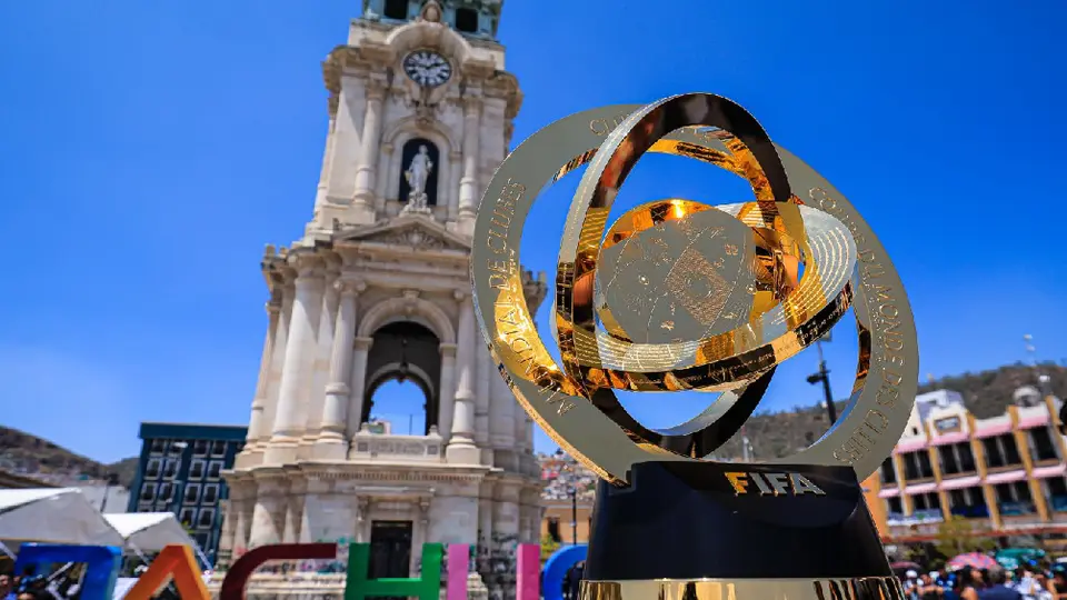 Trofeo del Mundial de Clubes visitó Pachuca
