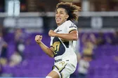 ¡Eufórico! Así celebró el hijo de Coco Carrasquilla el gol de la victoria de Pumas sobre Atlanta