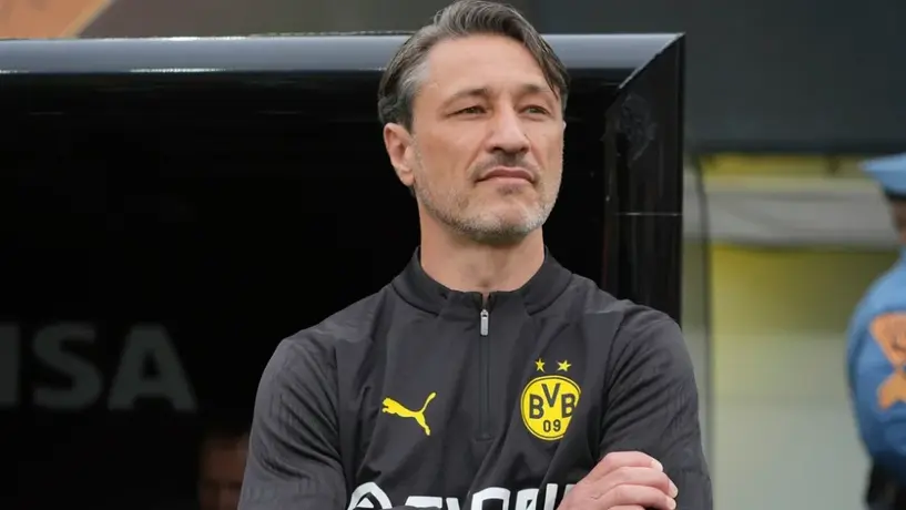 Nico Kovac sorprende con homenaje a Carlos Salcedo tras victoria ante Rayados