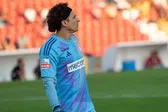 Sin Guillermo Ochoa en la convocatoria, AVS se salva del descenso