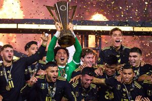 Jorge Sampaoli 'describió' al futbolista mexicano: "Es valiente, agresivo y rebelde"