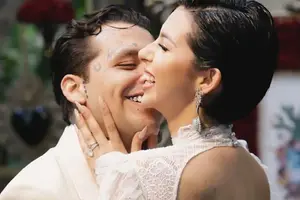 Pepe Aguilar prepara “¡mucha fiesta!” por el primer aniversario de bodas de Ángela Aguilar y Christian Nodal