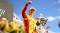Álex Palou se corona en la Indy Car tras fallas en el monoplaza de Pato O'Ward