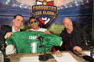 "Me pongo serio y los hago mie...", Christian Martinoli se lanza contra críticos de sus narraciones